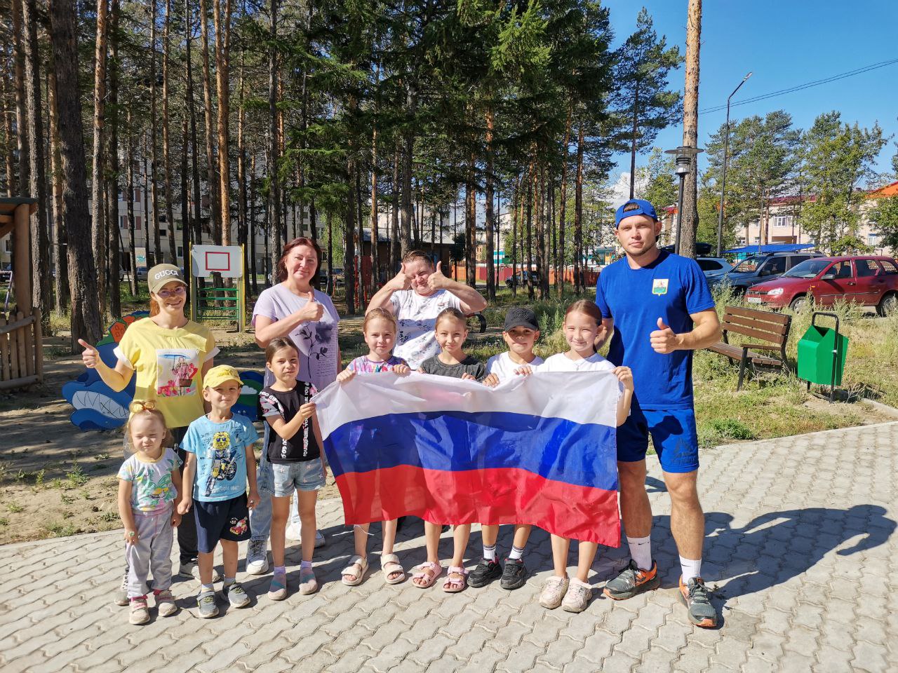 ДЕЛАЕМ СПОРТ ПОЛЕЗНОЙ  ПРИВЫЧКОЙ!
