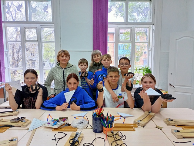 ТОС “Культурное наследие” МО ГП “Бабушкинское” ,Изготовление  35 “браслетов выживания” для бойцов СВО