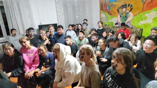 ТОС “Юность” СП “Иволгинское” ВЕСЕЛЫЙ ВЕЧЕР  18 сентября мероприятие “Посвящение в жильцы общежития” в виде игровой программы.