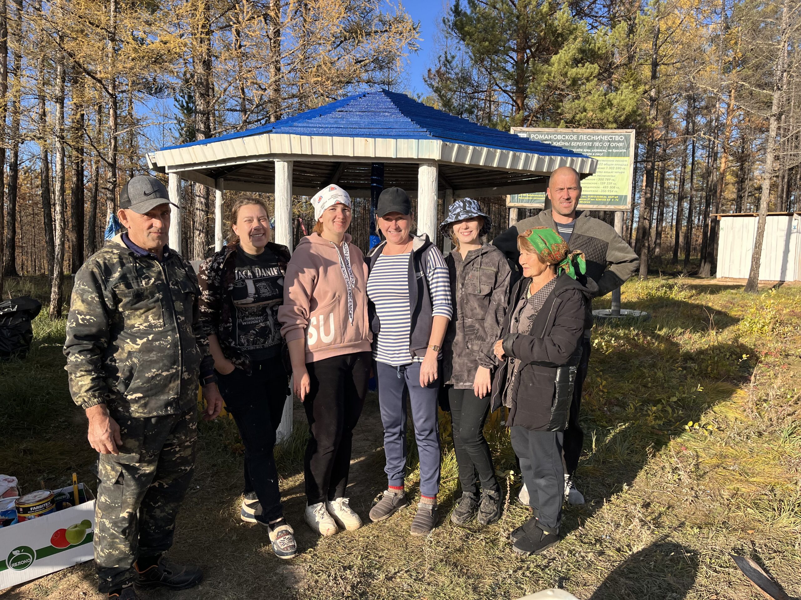 19.09.2025 г. ТОС “Наследие” приняли участие в субботник на границе Еравнинского и Баунтовского районов
