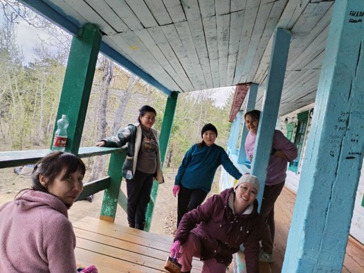 Уборка территории лагеря “Черемушки”