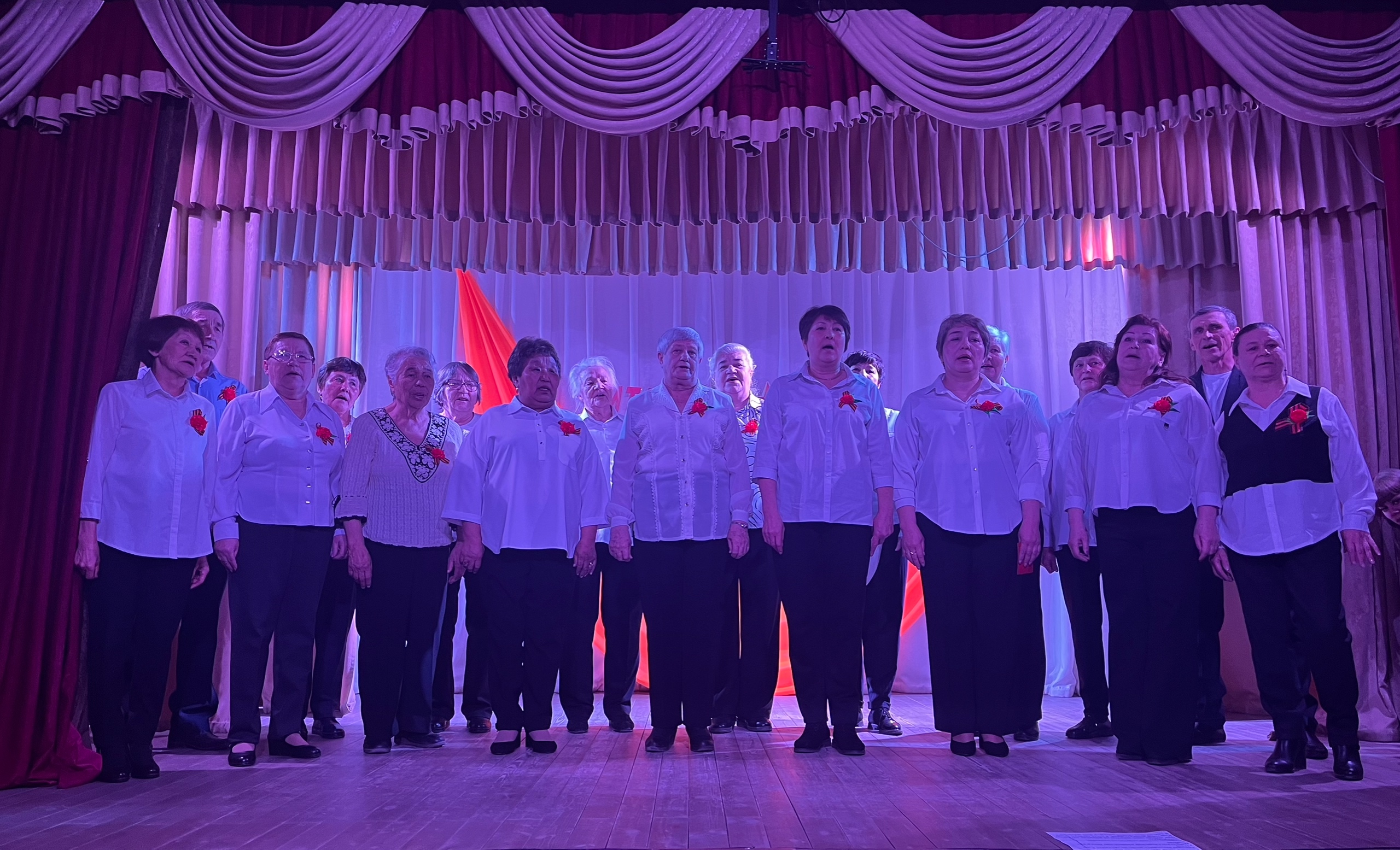 04.04.2025 г. ТОС “Наследие” приняли участие в Битве хоров “Никто не забыт, ничто не забыто”