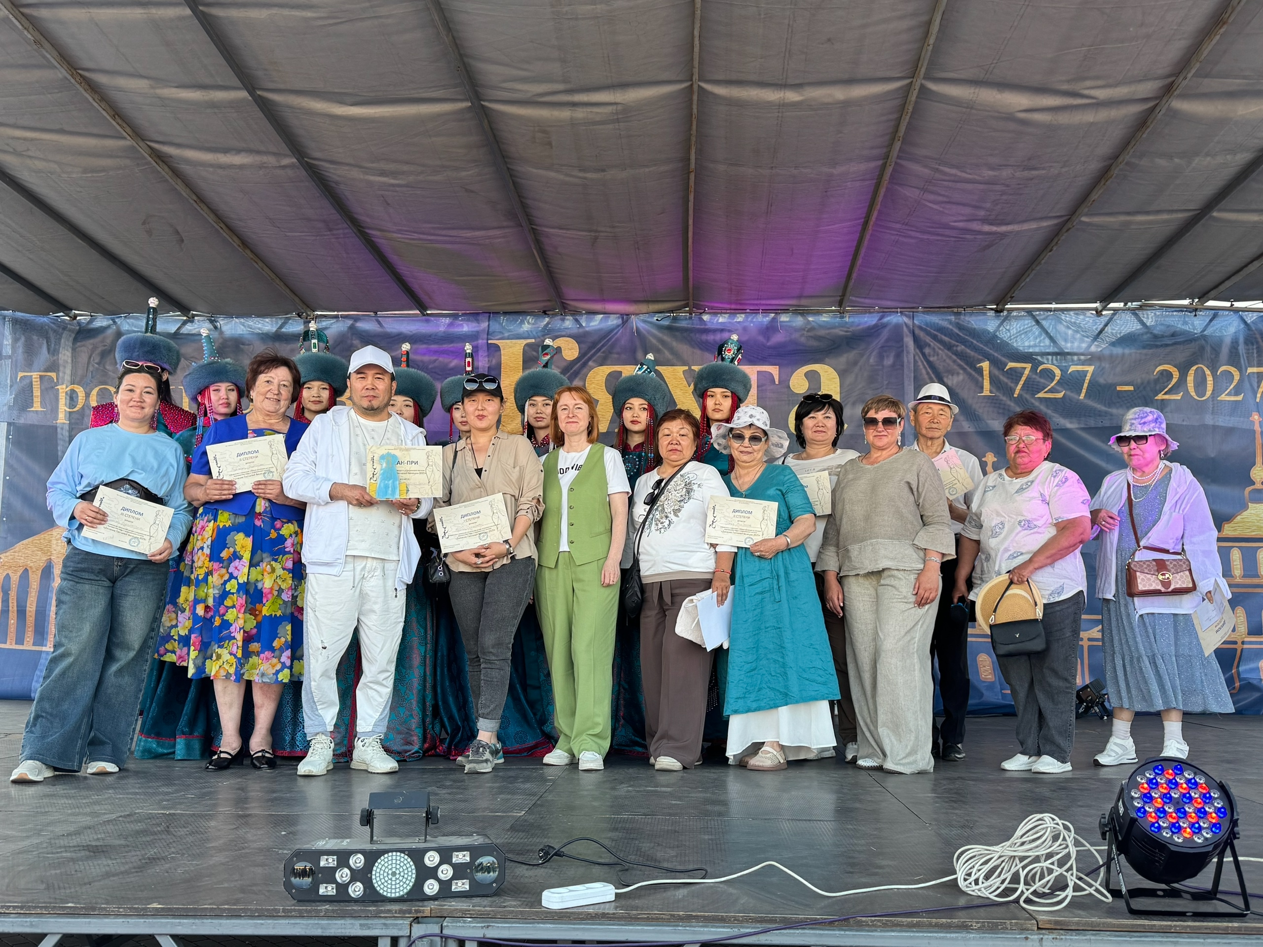 ТОС “Территория радости” с. Кудара-Сомон. Международный конкурс этномоды “Дыхание Песчаной Венеции – 2025”