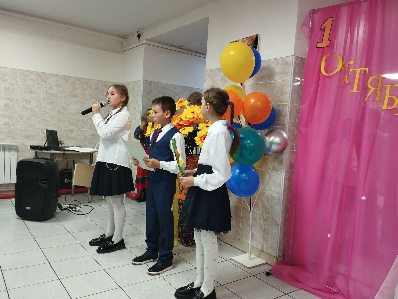 ТОС “Новое поколение”.  Поздравление с Днем пожилого человека.