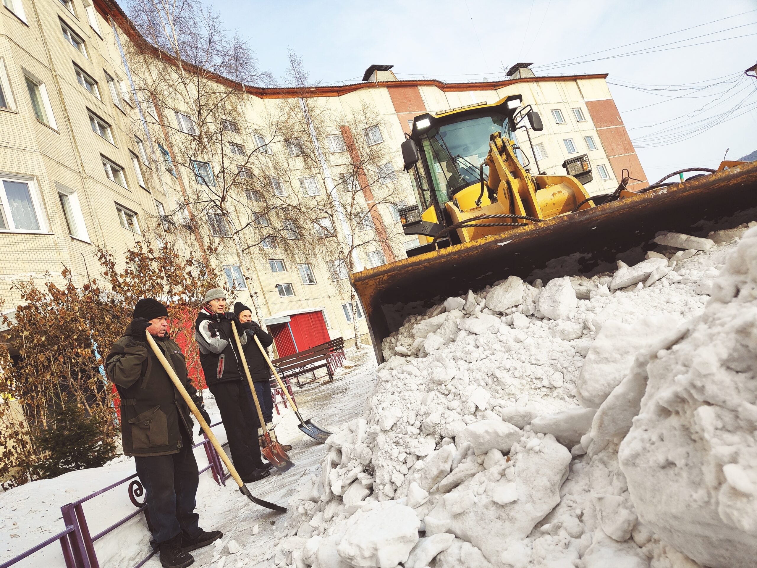 Начало сезона субботников в ТОС “Стимул” в 2026 году